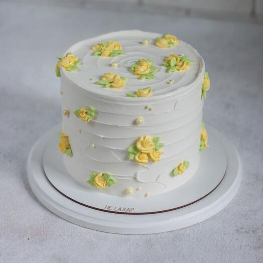 Yellow Roses Cake