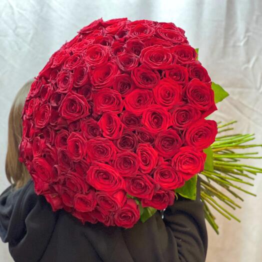 Monobucket of 101 Red Roses