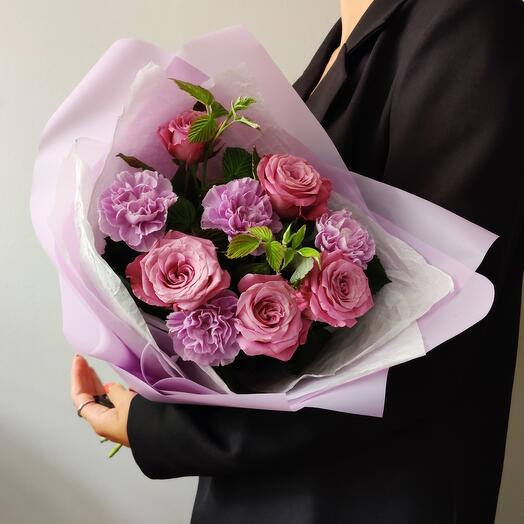 Roses and dianthuses