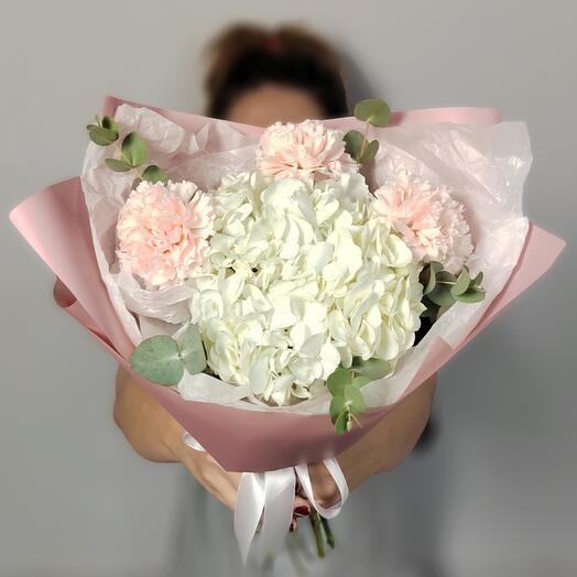 Белая гортензия и розовые гвоздики Букет Flowers Holiday 7