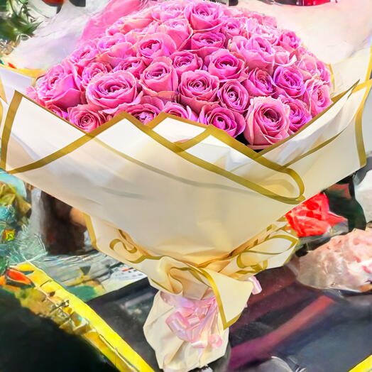 100 Pink Rose Bouquet