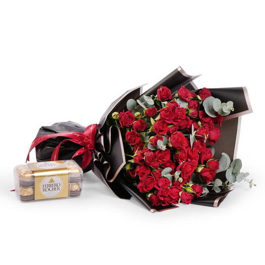 Bouquet of Baby Roses with Ferrero Rocher Combo