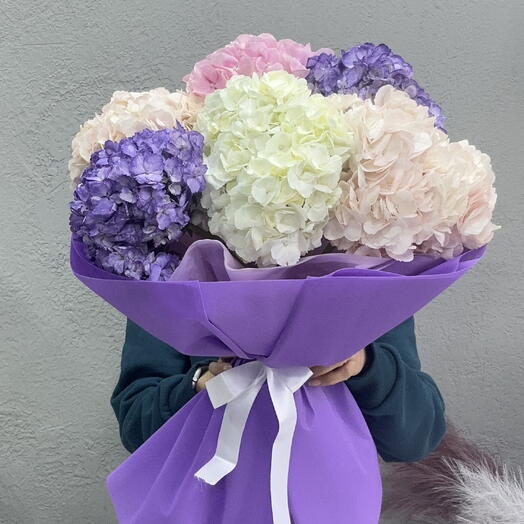 Airy bouquet