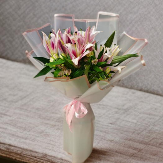 Lilies pink bouquet