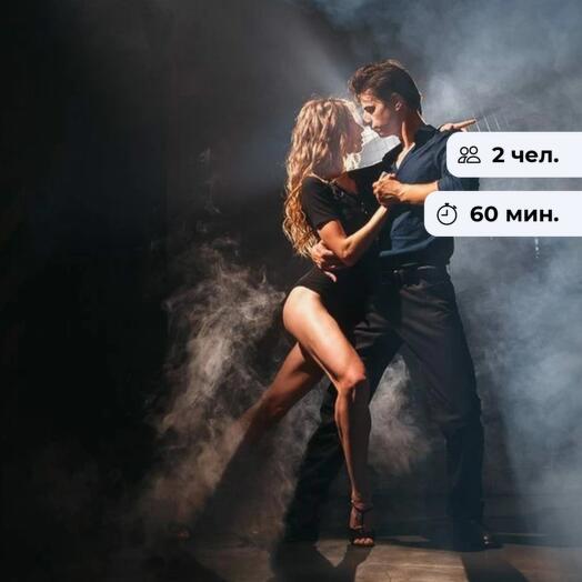 A dance floor for two. Individual dance lessons