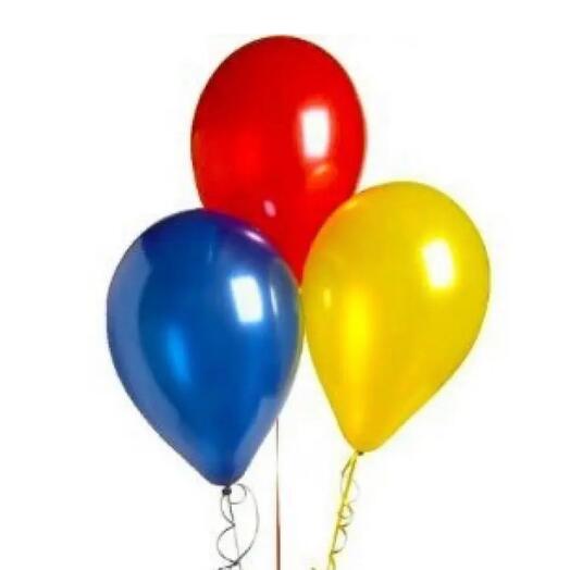 3 разноцветных шарика