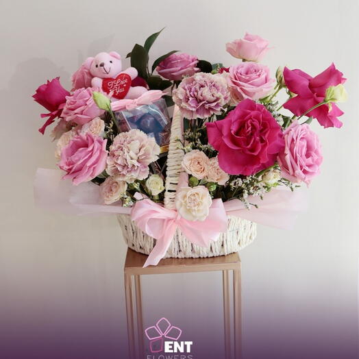 Basket acrilic arrangement