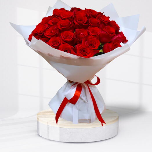 Charm Valentine ( 51 Red Roses )