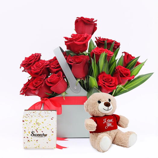 Present 15 Red Roses Box Trio