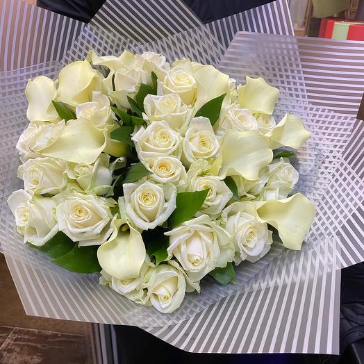 Calla lilies with roses