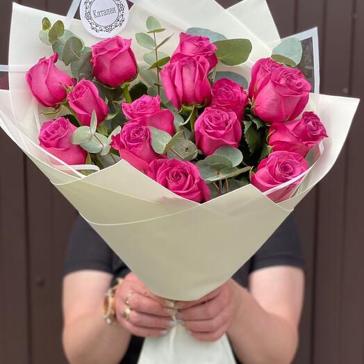 Bouquet of roses with eucalyptus