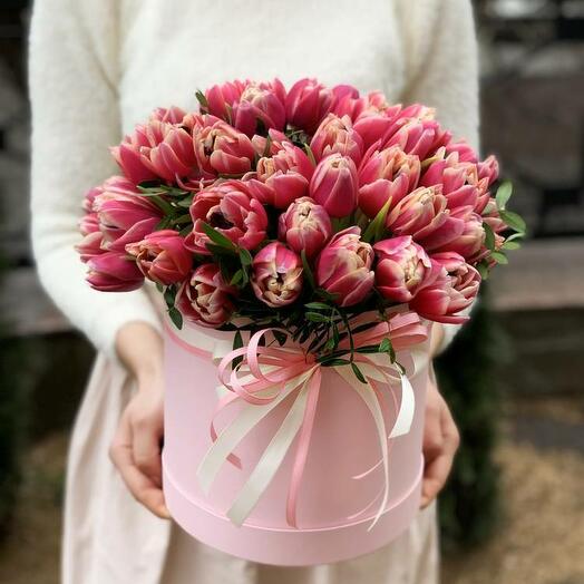 51 pink peony tulips in a hat box