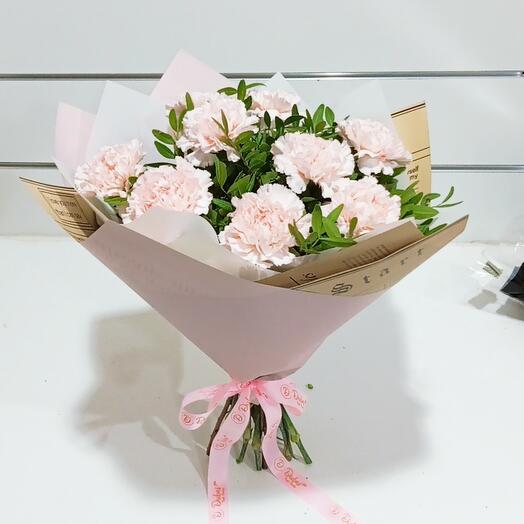 Elegant Light Pink Carnation Bouquet