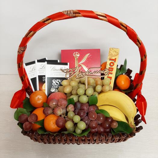 Favorite Fruit Basket