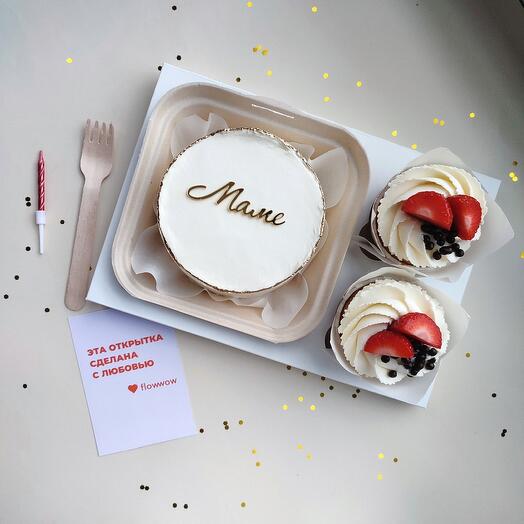 ХИТ! Милый подарочный набор для мамы из бенто-тортика и капкейков со свежей ягодой