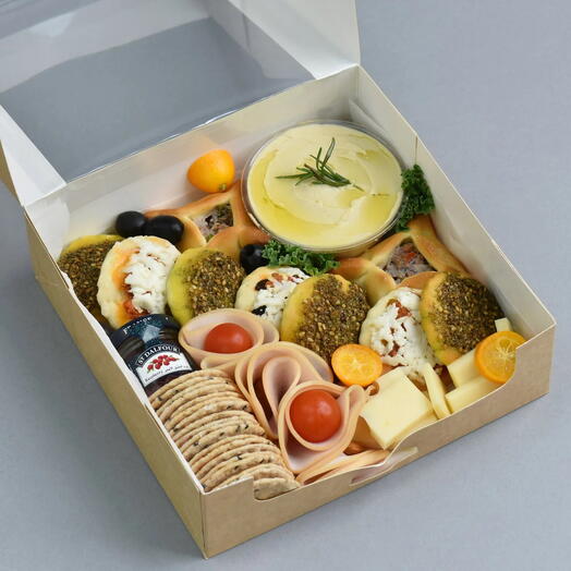 Breads and Dips Breakfast Box