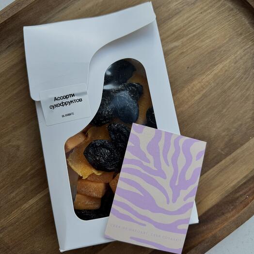 Ассорти из сухофруктов