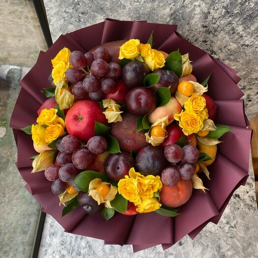 27. Ramo de frutas