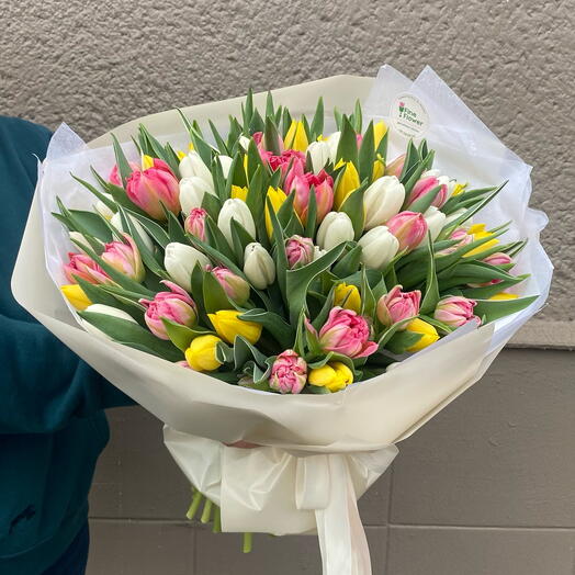 Bouquet of 101 tulips