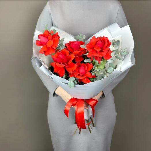 5 Premium Red Roses Bouquets