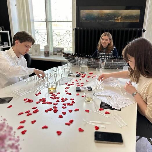 Сертификат на парфюмерное свидание, флаконы 30 мл