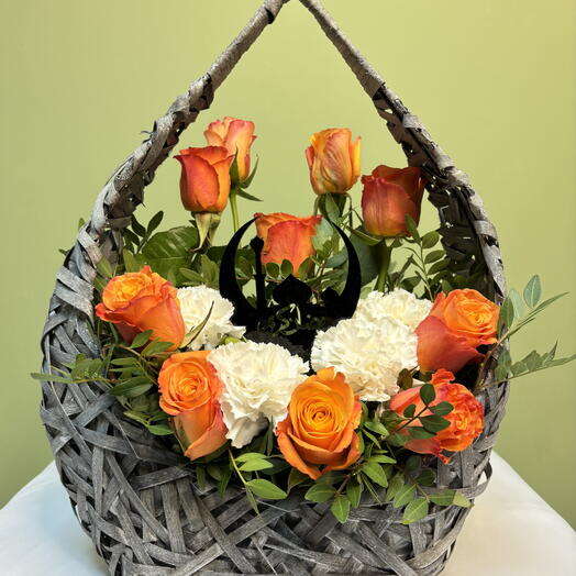 RAMADAN FLOWERS IN A BASKET