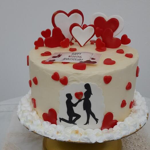 Wedding anniversary cake