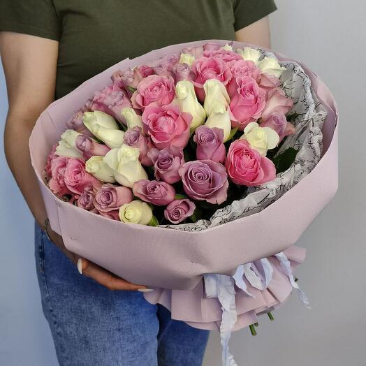 Букет из 65 роз