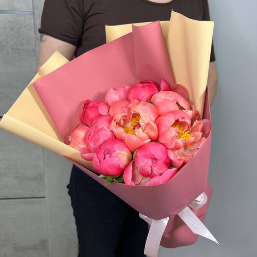 11 peonies