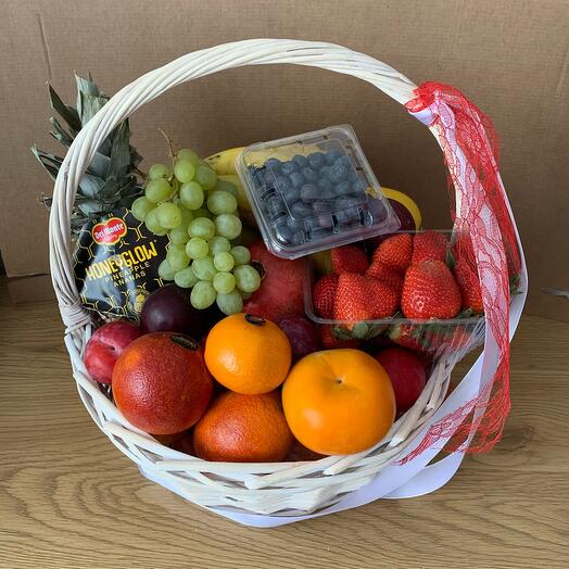 Большая корзина фруктов и ягод / на 8 марта подарок 🎁