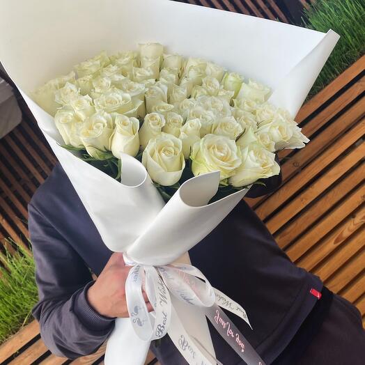 51 white Roses