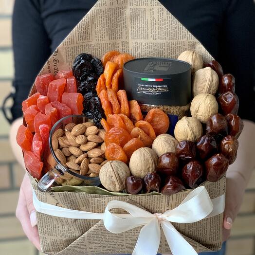 Орехи и сухофрукты "Сиеста"