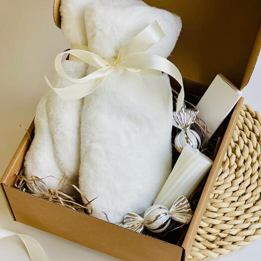 Подарочный набор на Новый год "Белый"