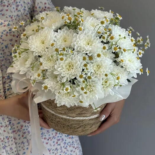 Цветы и украшения 