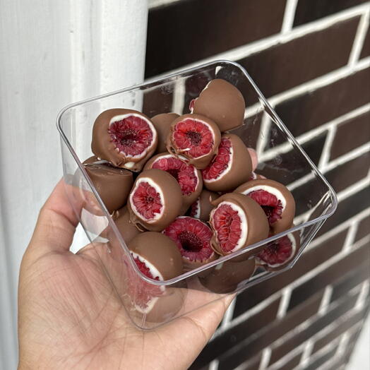 Insweet Инсвит Клубника в шоколаде