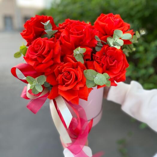 Цветы и подарки 