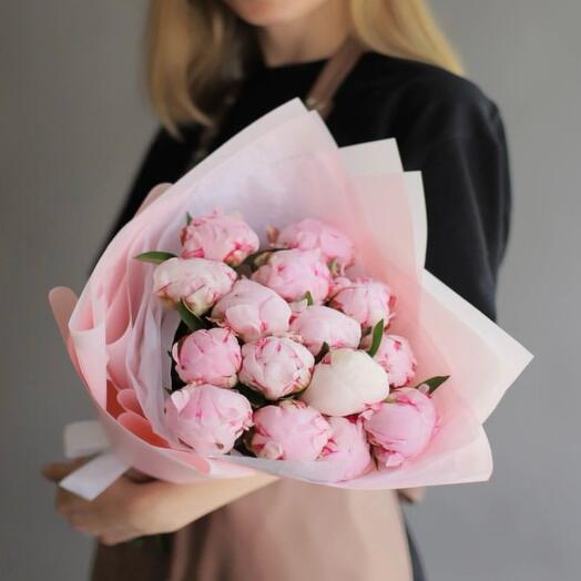 Bouquet of pink peonies Sarah