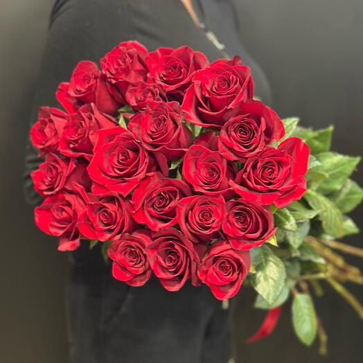 21 красная Роза 🌹