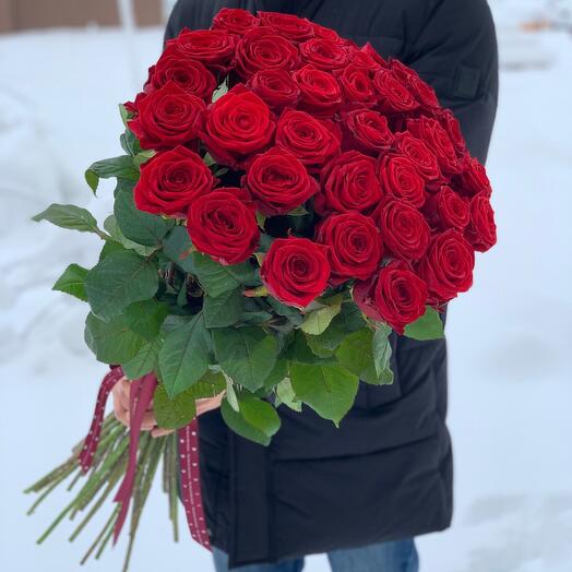 41 красная роза 80 см «Red Naomi»