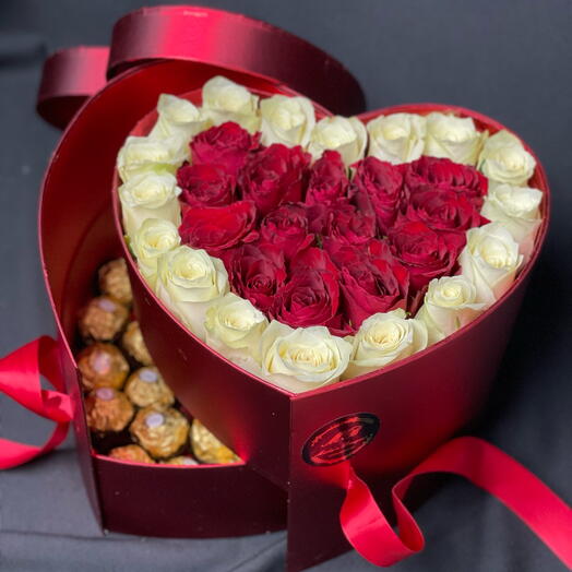 Double heart box with roses and Ferrero Rocher