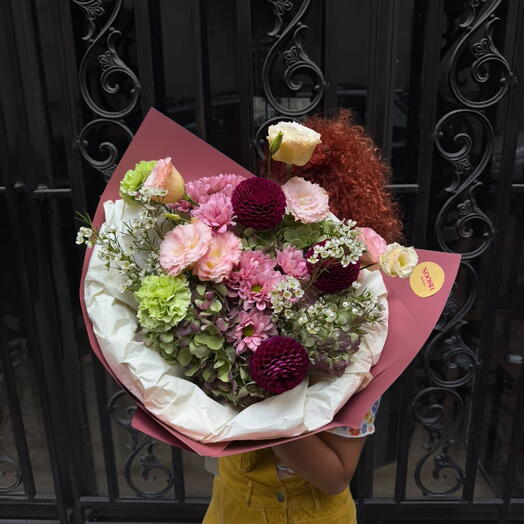 Noosh Flowers