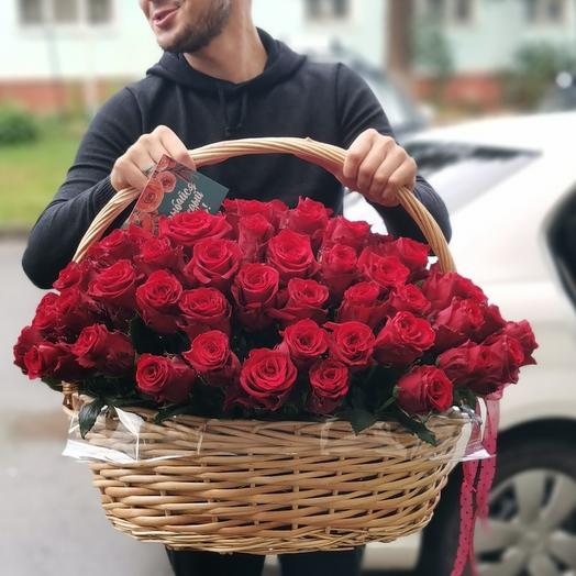 Корзина из 101 розы