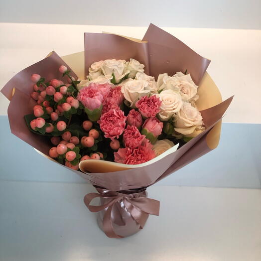 Pink and Cream Delight bouquet
