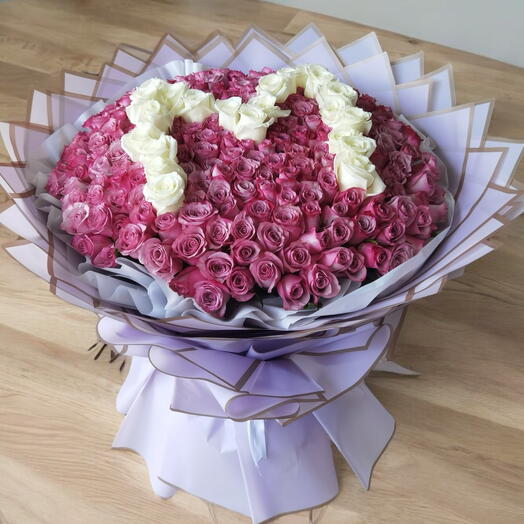 251 Purple rose flower bouquet