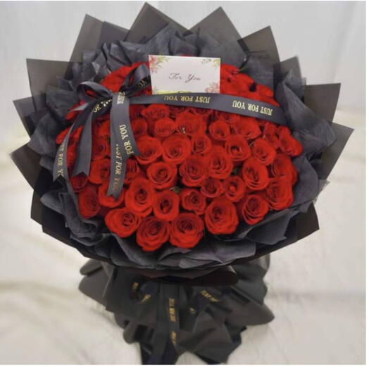 50 Pieces Red roses