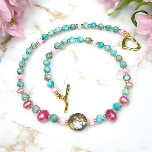 Turquoise jasper and pink pearl beaded necklace