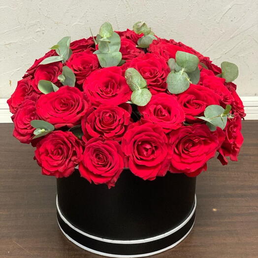 35 red rose arrangement in a box