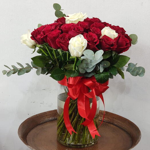 Red and White Rose Vase