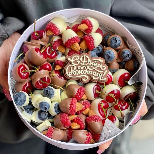 Ягоды в шоколаде Berry lux