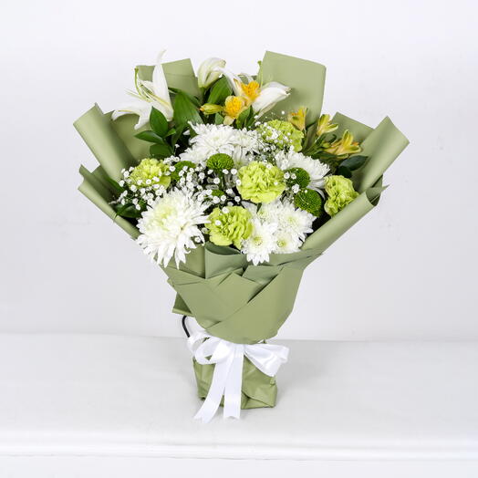 Green and White Flowers Bouquet